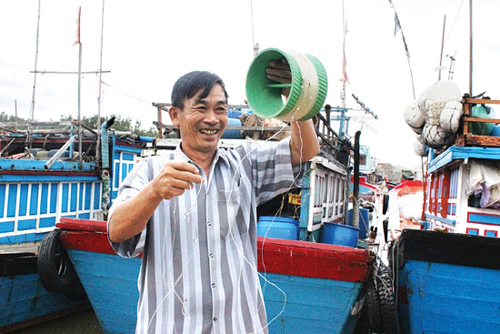 Buông câu giữa biển