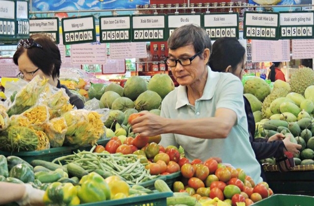 Siêu thị đua nhau ép doanh nghiệp đủ đường