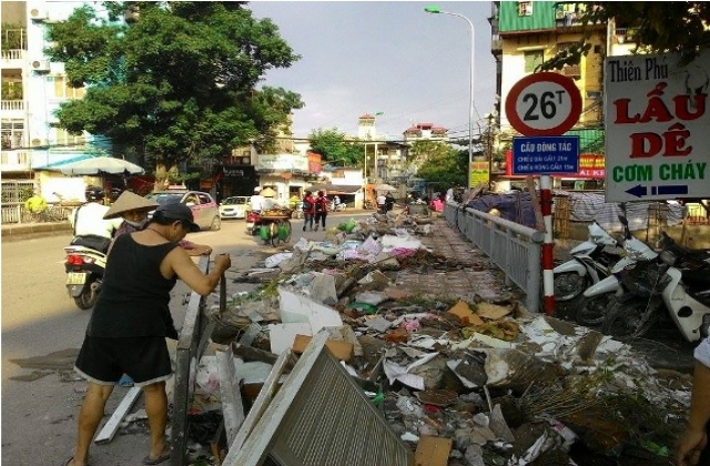 Cây cầu hơn 10 năm