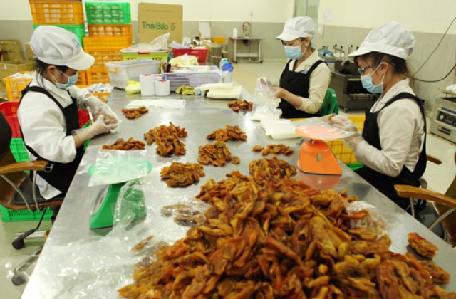 Ngân hàng đẩy mạnh hỗ trợ doanh nghiệp
