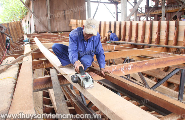 Nhân rộng đóng tàu dịch vụ hậu cần nghề cá