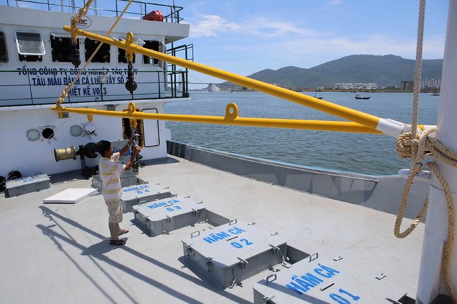 Bà Rịa - Vũng Tàu: Tàu sắt đầu tiên đóng theo Nghị định 67 xuất bến