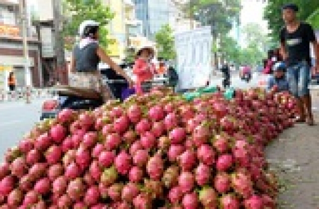 Nông sản 'ngộp thở' với hội nhập