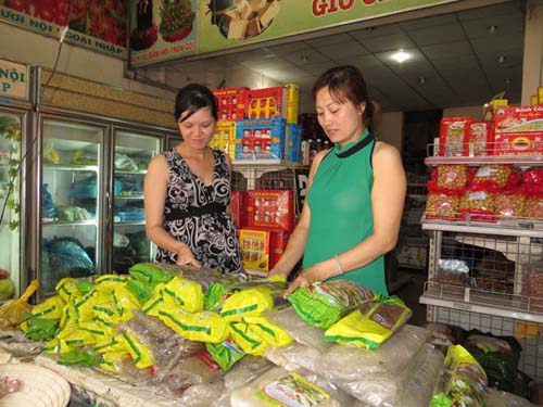 Thực phẩm tết nhiều đặc sản lạ