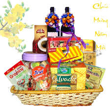 Đồ khô tăng giá “chờ Tết”