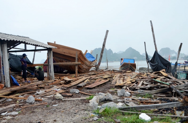 Nghề đóng tàu truyền thống ở Hạ Long (Vân Đồn) có nguy cơ mai một