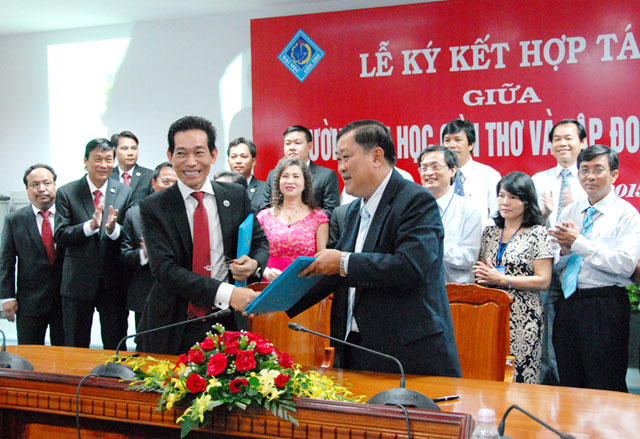 Tập đoàn Việt - Úc: Ký kết hợp tác phát triển ngành tôm tại ĐBSCL