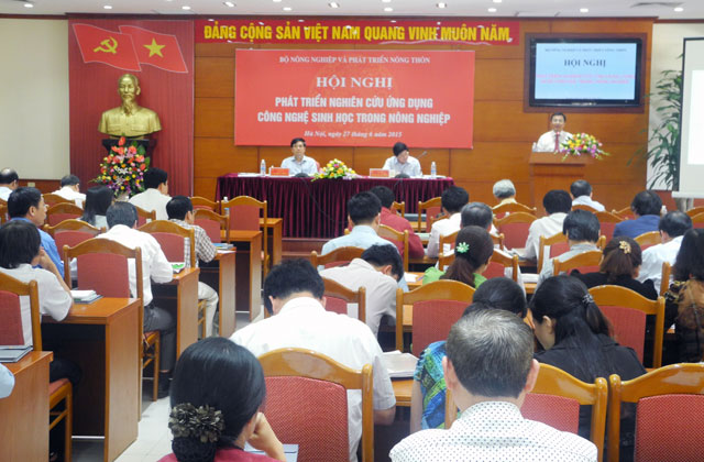 Phát triển công nghệ sinh học trong lĩnh vực nông, thủy sản