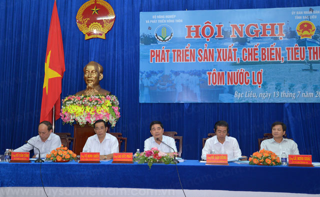 Hội nghị phát triển sản xuất, chế biến, tiêu thụ tôm nước lợ